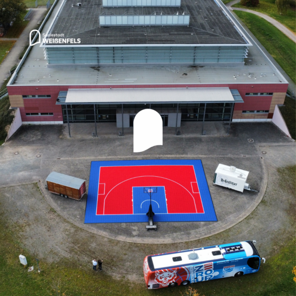 mobiles Basketballspielfeld